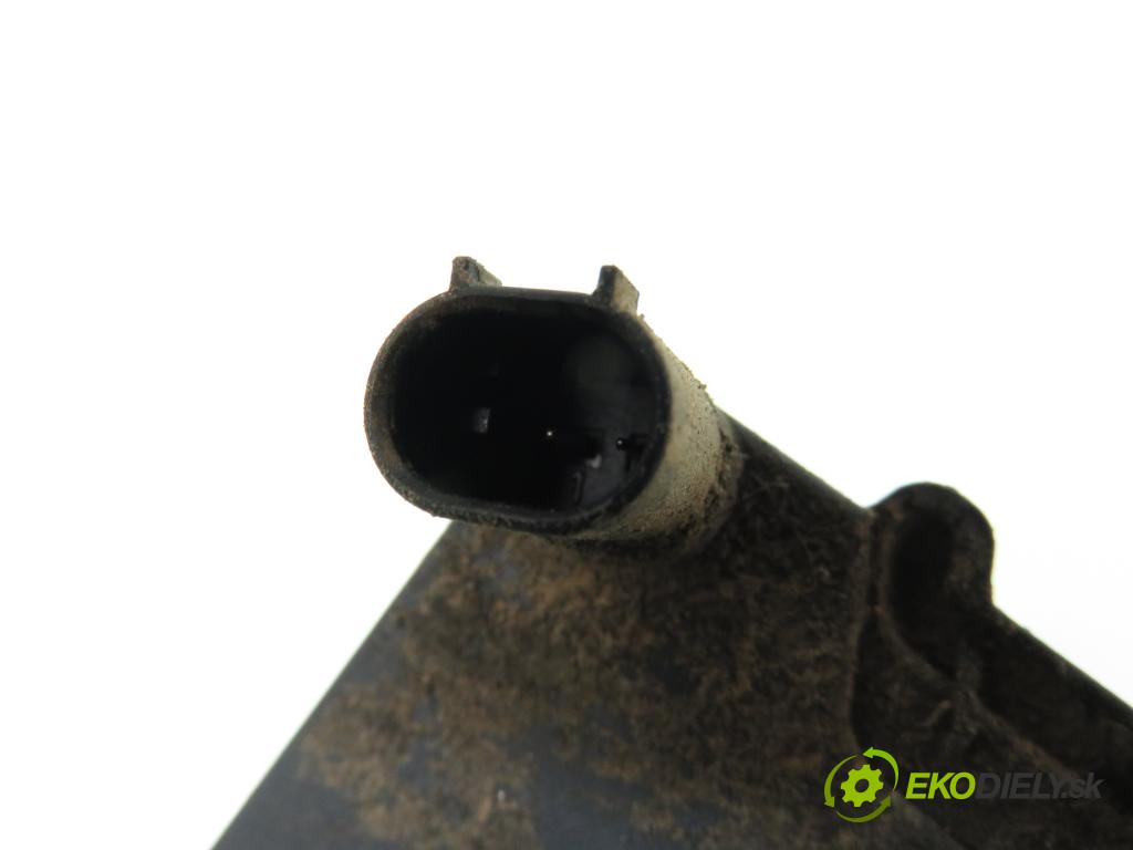 BMW 3 Touring (E46) KOMBI 2002 110,00 320 d 150 - M47 D20 (204D4) 1995,00 vody 64126918806 (Ohrievanie, ventilácia)