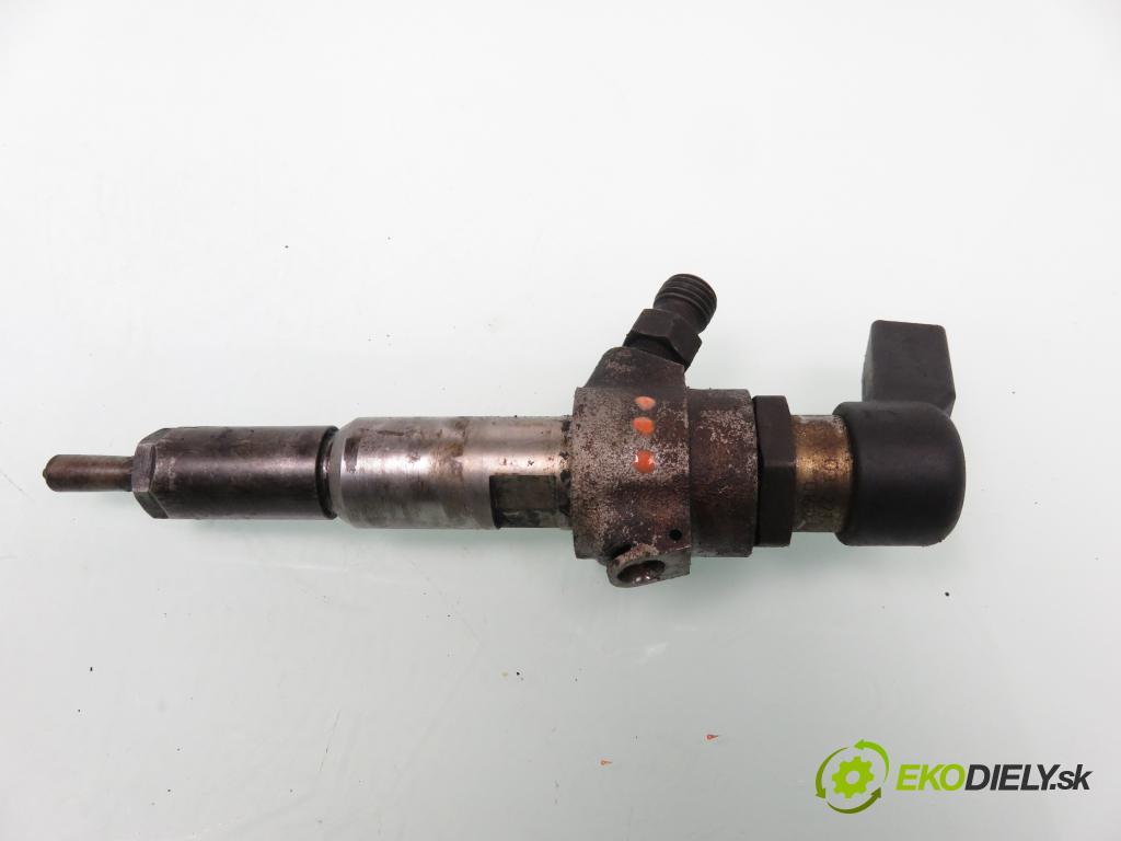 CITROEN C2 (JM_) HB 2004 52,00 1.4 HDi - 8HX (DV4TD) 1398,00 vstřikovač 9652707180 (Vstřikovač paliva)