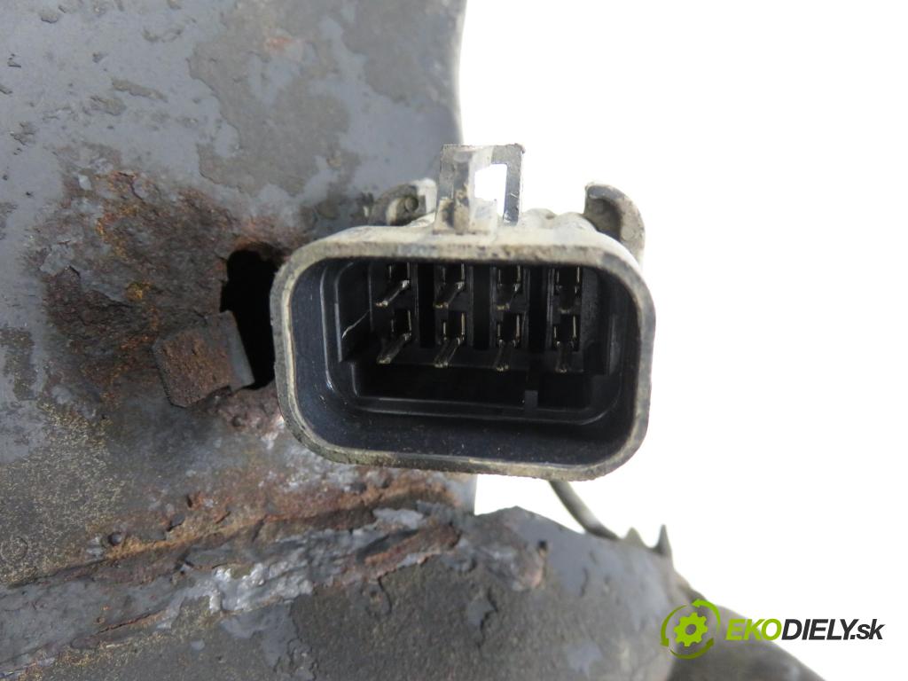 OPEL OMEGA B Kombi (V94) SEDAN 1999 96,00 2.5 TD - X 25 DT 2497,00 zadné