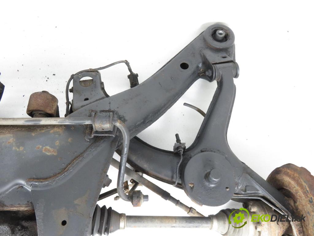 OPEL OMEGA B Kombi (V94) SEDAN 1999 96,00 2.5 TD - X 25 DT 2497,00 zadné