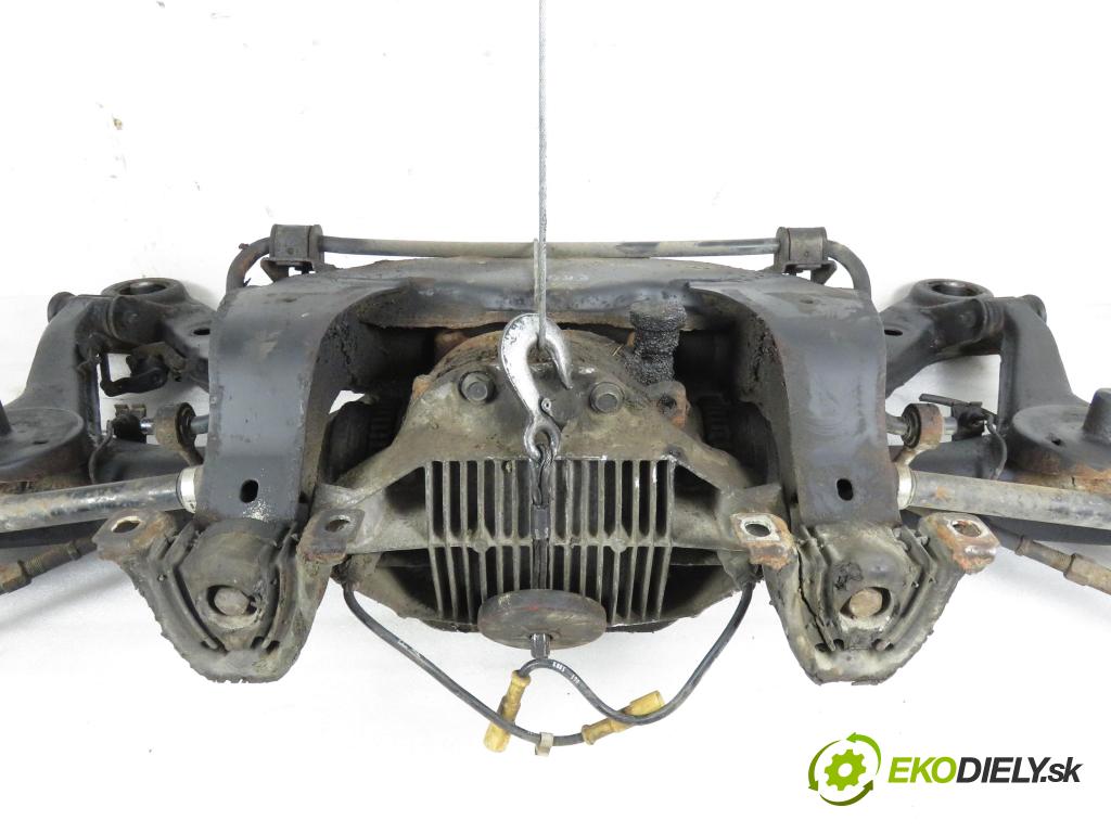 OPEL OMEGA B Kombi (V94) SEDAN 1999 96,00 2.5 TD - X 25 DT 2497,00 zadné