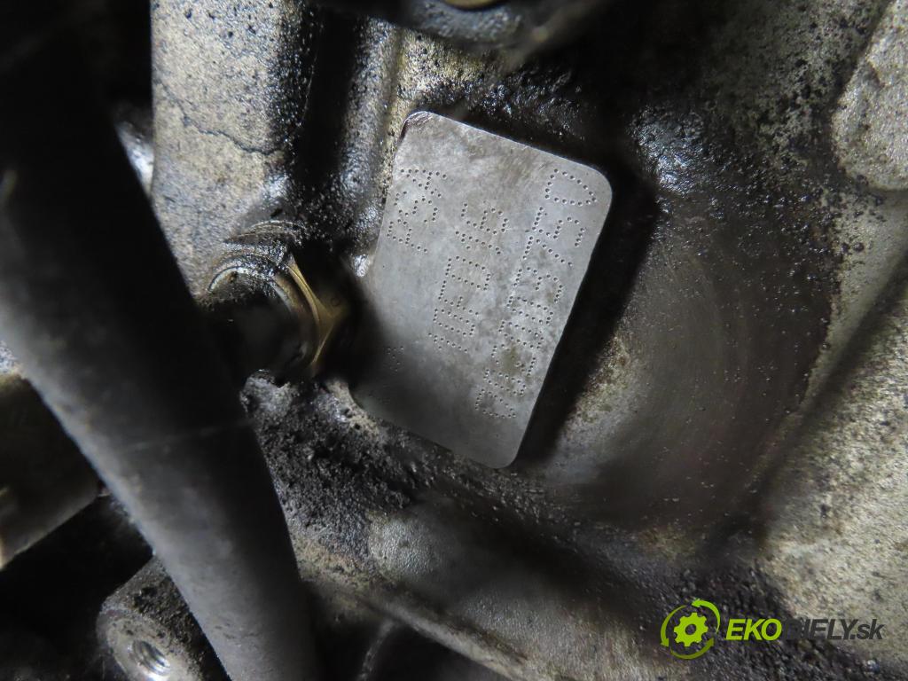 PEUGEOT 206 liftback (2A/C) HB 2002 50,00 1.4 HDi 8V 70 - 8HX 1398,00 Motor DIESEL 8HX