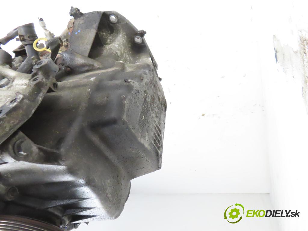 RENAULT LAGUNA II (BG0/1_) LIFTBACK 2001 79,00 1.6 16V (BG0A, BG0L) - K4M 710 1598,00 Motor benz. K4M710