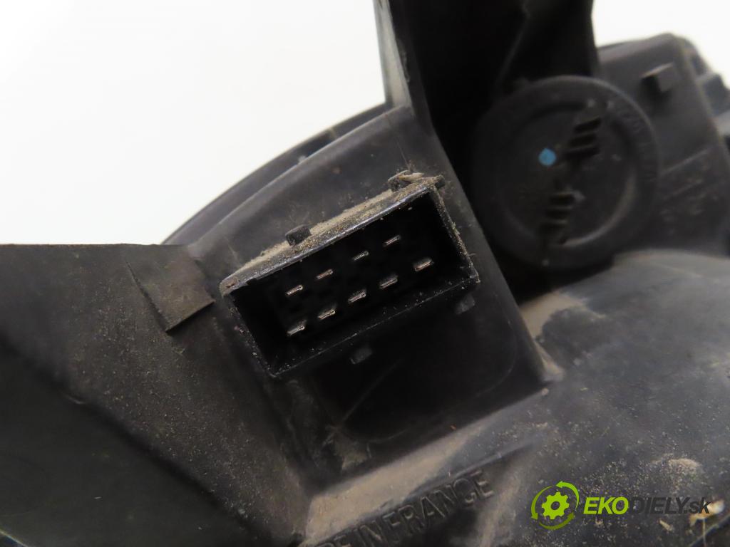CITROEN C8 (EA_, EB_) MINIVAN 2004 79,00 2.0 HDi - RHM (DW10ATED4) 1997,00 Svetlo LP 1494316080 ; 89006369