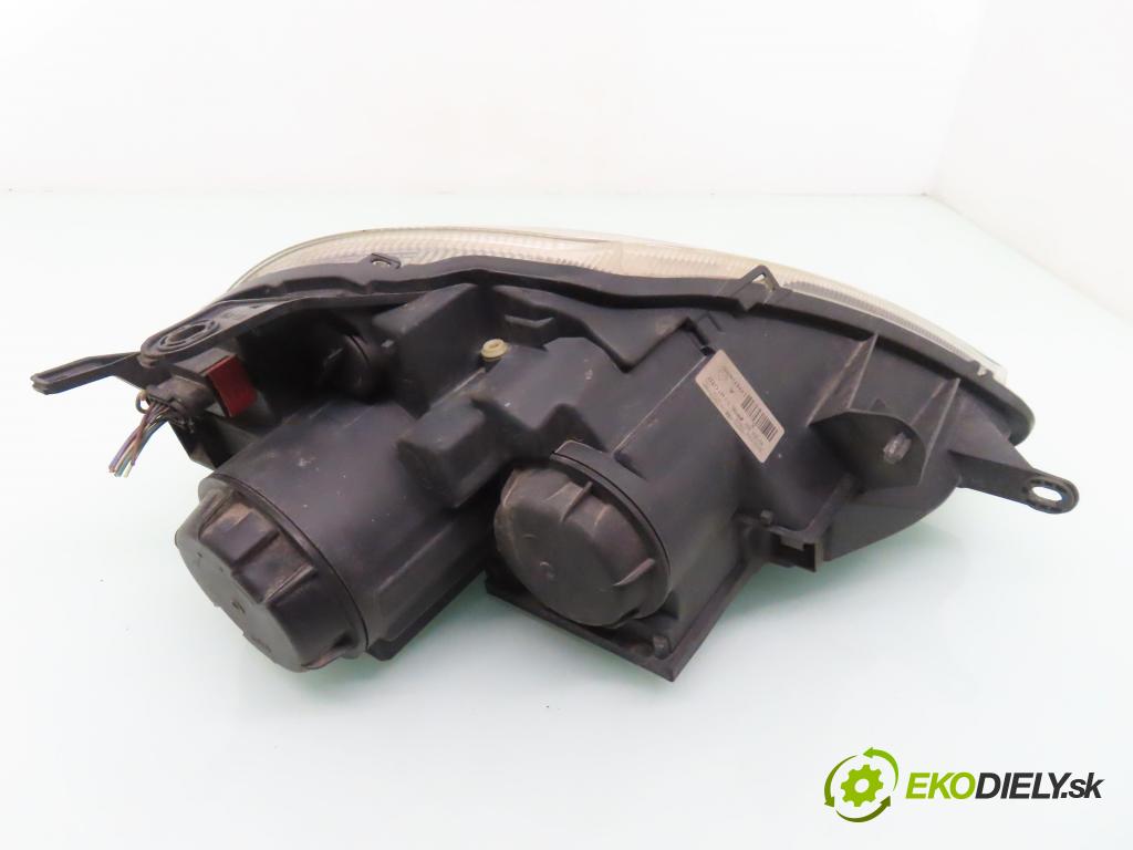 CITROEN C8 (EA_, EB_) MINIVAN 2004 79,00 2.0 HDi - RHM (DW10ATED4) 1997,00 Svetlo LP 1494316080 ; 89006369