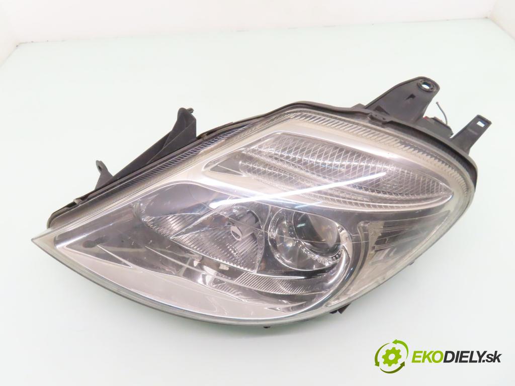 CITROEN C8 (EA_, EB_) MINIVAN 2004 79,00 2.0 HDi - RHM (DW10ATED4) 1997,00 Svetlo LP 1494316080 ; 89006369