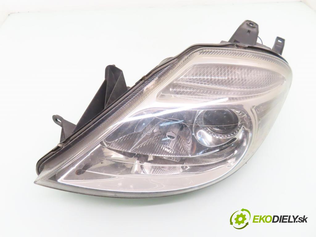 CITROEN C8 (EA_, EB_) MINIVAN 2004 79,00 2.0 HDi - RHM (DW10ATED4) 1997,00 Svetlo LP 1494316080 ; 89006369