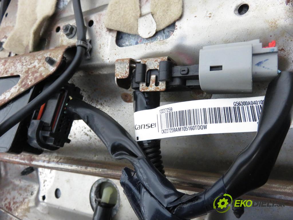 NISSAN PATHFINDER III (R51) SUV 2005 198,00 4.0 4WD 269 - VQ40DE 3954,00 Sedadlo CESTUJÚCI/PP 