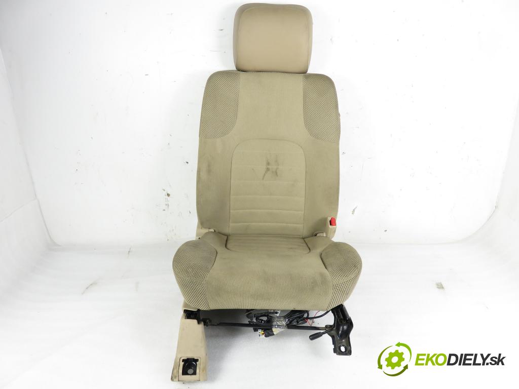 NISSAN PATHFINDER III (R51) SUV 2005 198,00 4.0 4WD 269 - VQ40DE 3954,00 Sedadlo CESTUJÚCI/PP