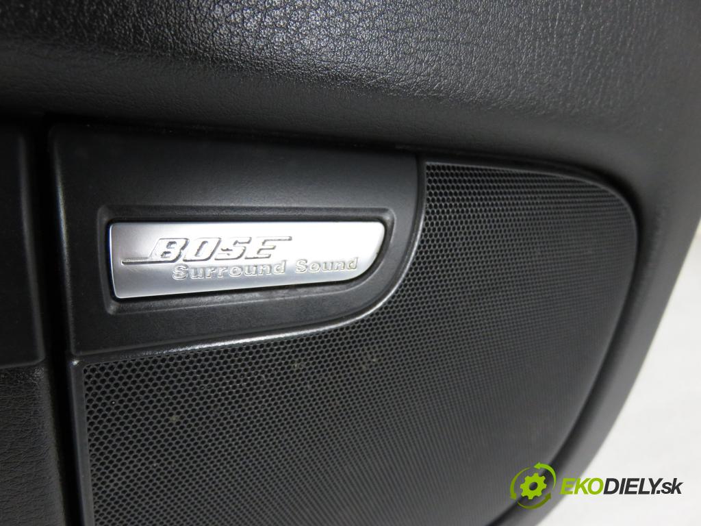 AUDI A8 D3 (4E2, 4E8) SEDAN 2003 202,00 4.0 TDI quattro - ASE 3936,00 čalúnenie Dvere LT 4E0867067 ; 4E0867067A