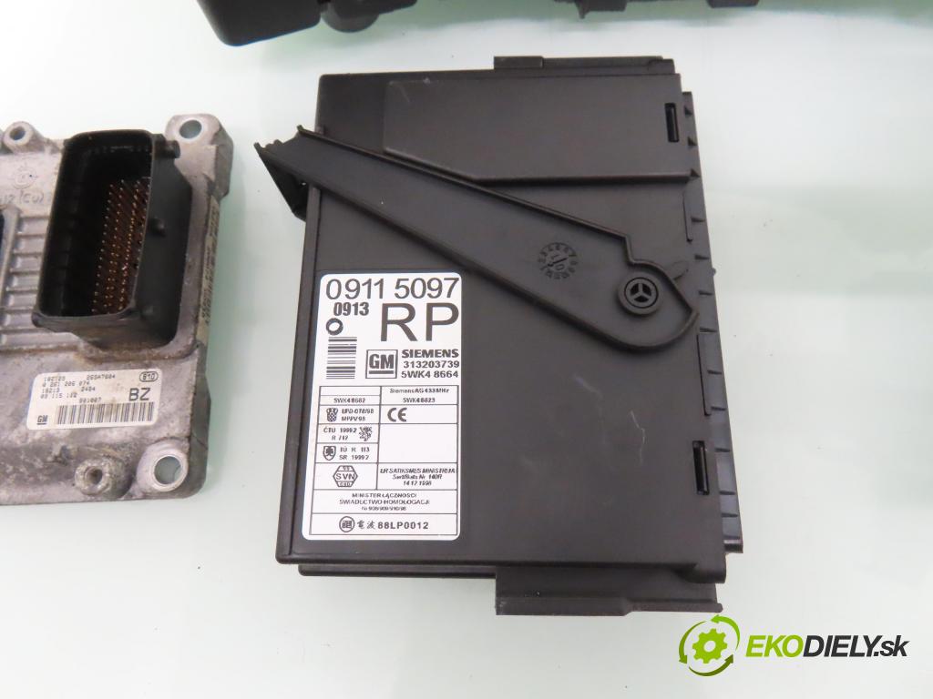 OPEL CORSA C (X01) HB 2001 55,00 1.2 16V 75 - Z 12 XE 1199,00 spinačka / imobilizéra IMMO / Riadiaca jednotka 0261206074 ; 09115112 ; 09166823FW
