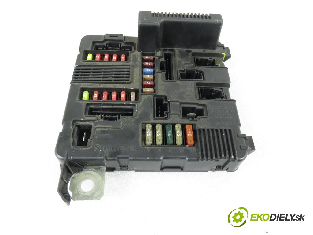 RENAULT MEGANE II (BM0/1_, CM0/1_) HB 2002 83,00 1.6 16V 113 - K4M 760 1598,00 MODUL komfortu 8200306032A ; S118399200D