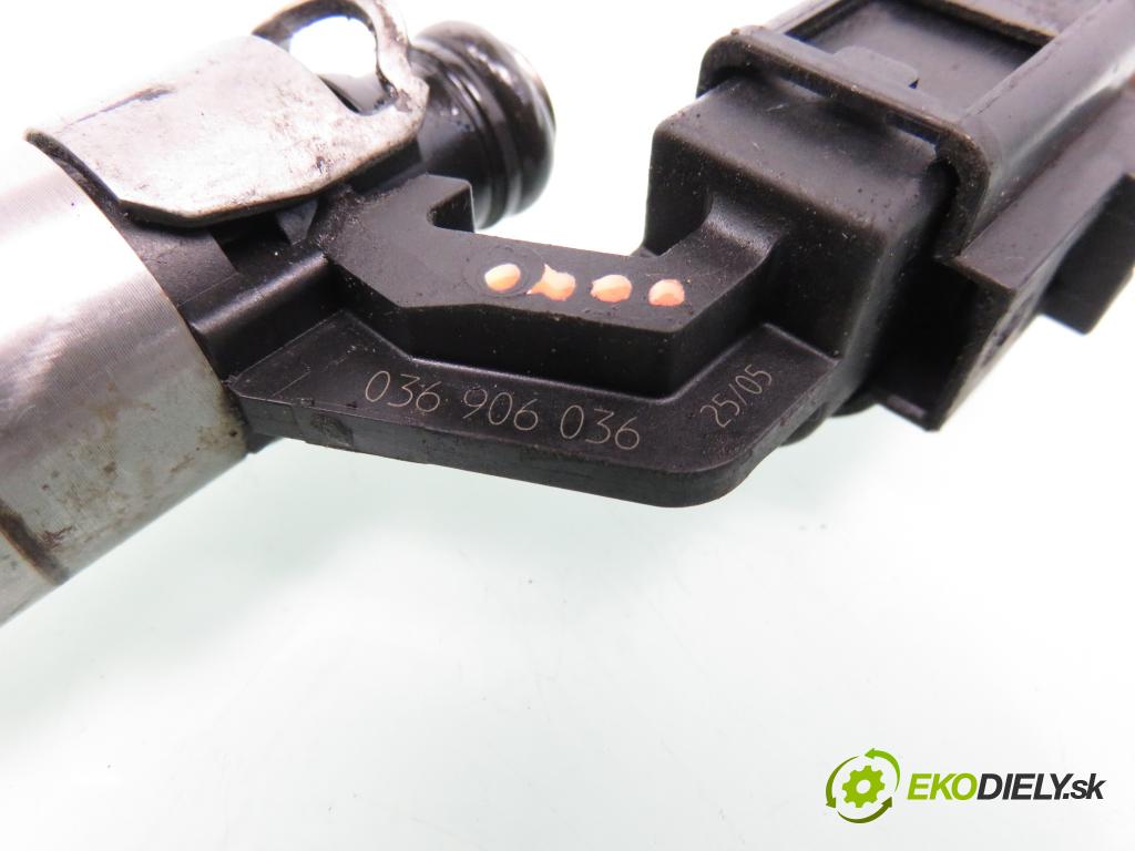 VW POLO (9N_) HB 2005 63,00 1.4 FSI - AXU 1390,00 vstřikovač 0261500005 ; 036906036 (Vstřikovače)