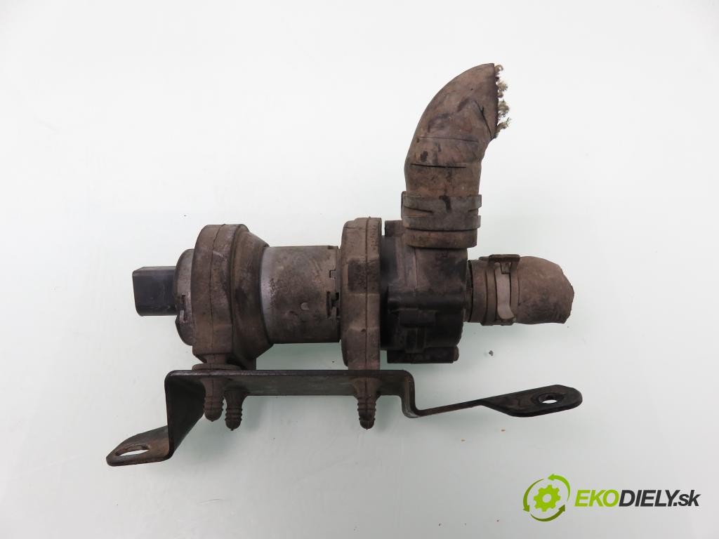 FORD GALAXY (WGR) MINIVAN 2002 85,00 1.9 TDI PD 115 - AUY 1896,00 Pumpa vody elektrická 0392020073 ; 3D0965561D