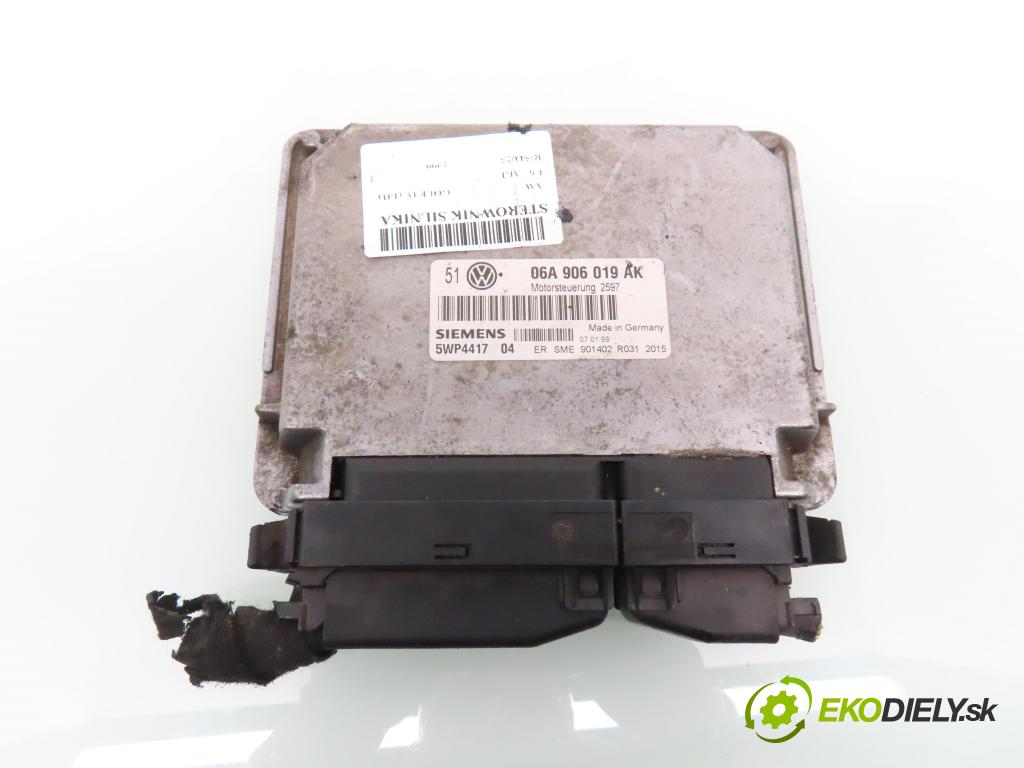 VW GOLF IV (1J1) HB 1999 74,00 1.6 - AKL 1595,00 Riadiaca jednotka Motor 06A906019AK ; 5WP4417