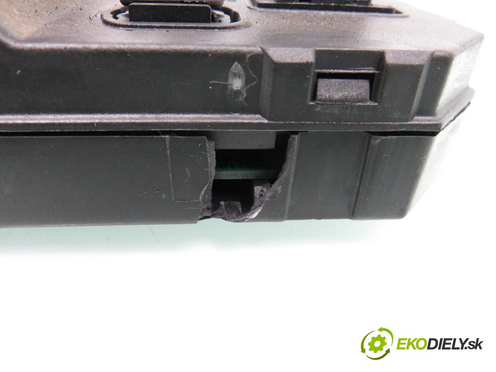 CITROEN XSARA PICASSO (N68) MINIVAN 2000 85,00 1.8 16V - 6FZ (EW7J4) 1749,00 MODUL BSI 9649627780 ; S118085320