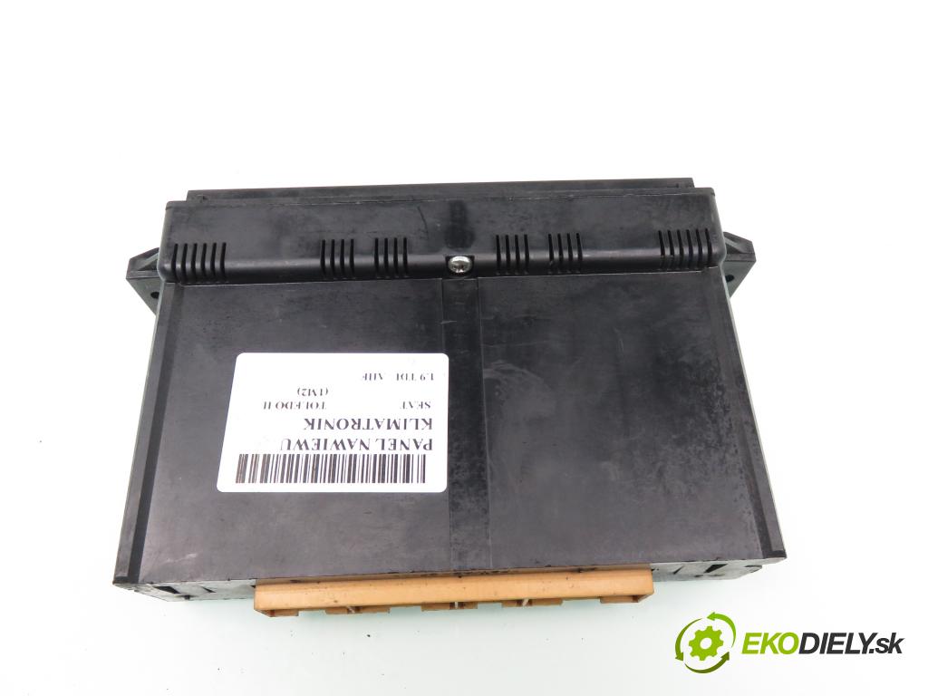 SEAT TOLEDO II (1M2) SEDAN 1999 74,00 1.6 - AEH 1595,00 Panel topení KLIMATRONIK 1M0820043C ; 5HB00797801