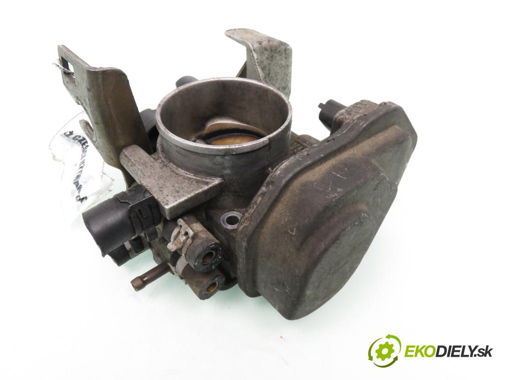 OPEL VECTRA B (J96) LIFTBACK 1999 85,00 1.8 i 16V ECOTEC  X 18 XE 1799,00 škrtíci klapka 90536084 (Škrticí klapka)
