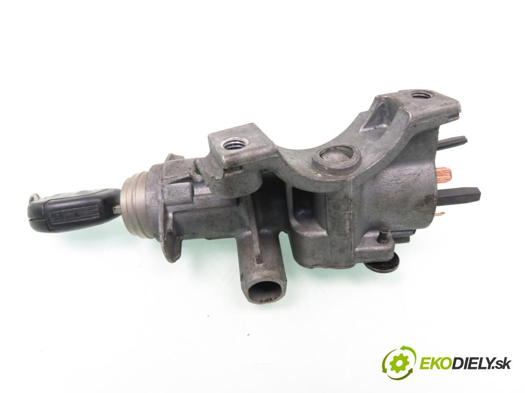 FORD GALAXY (WGR) MINIVAN 1996 85,00 2.0 i DOHC 116 - NSE 1998,00 spinačka / zámky 4B0905851B