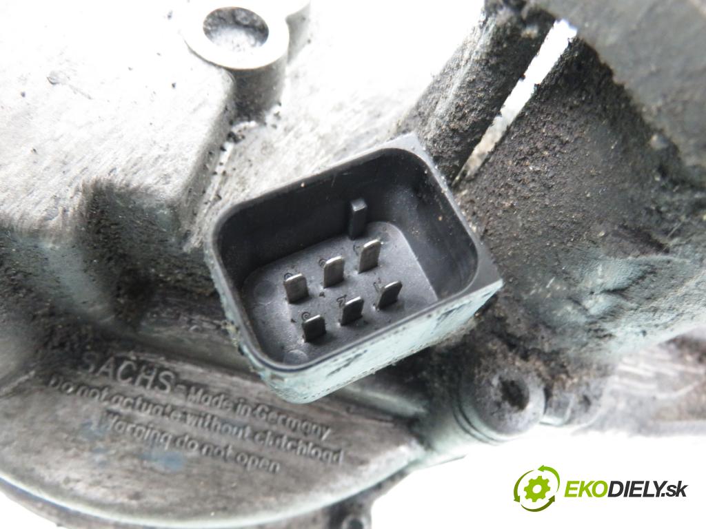 CITROEN C2 (JM_) HB 2004 52,00 1.4 HDi - 8HX (DV4TD) 1398,00 SPOJKA: 9649394580 ; 013981008001