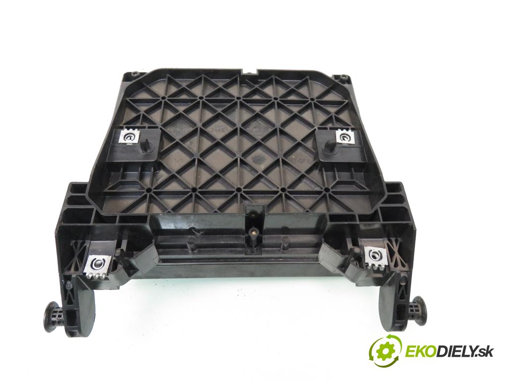 SEAT ALHAMBRA (7V8, 7V9) VAN 2005 85,00 2.0 i - ATM 1984,00 MODUL BSI 7M3962258AM ; S120042300D