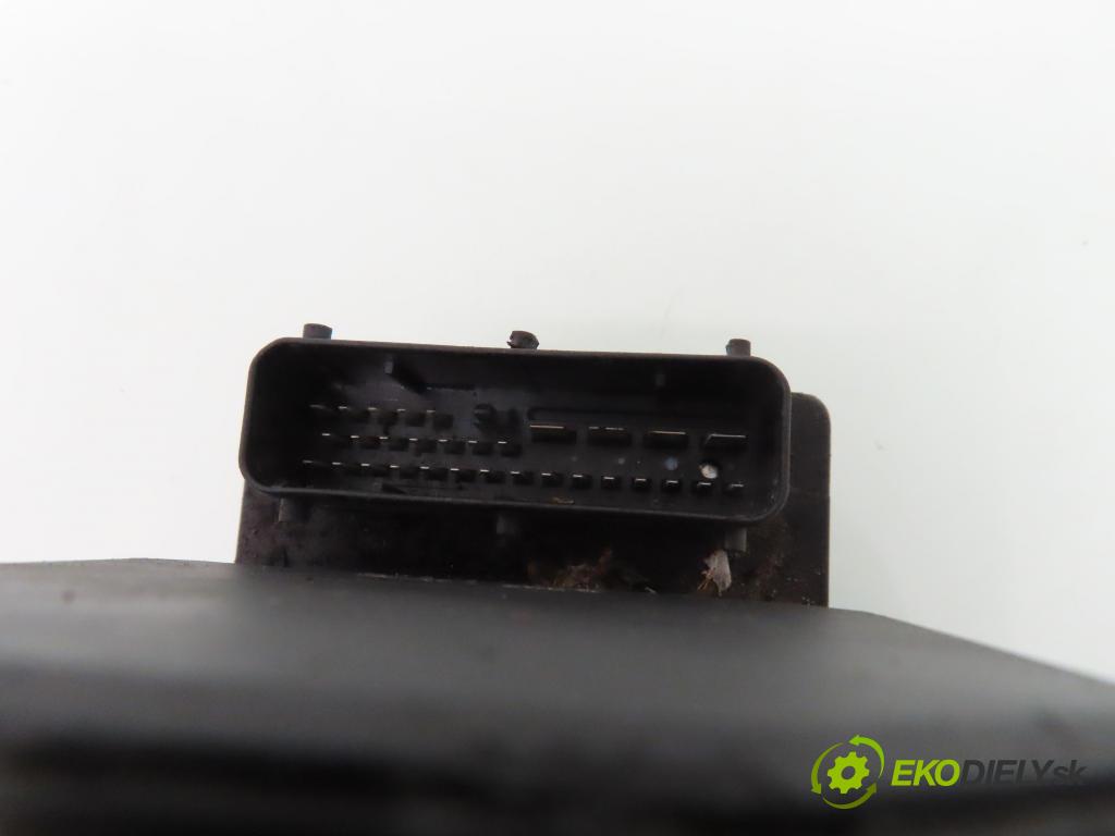 OPEL ASTRA G liftback (T98) HB 1999 85,00 1.8 16V - X 18 XE1 1796,00 Pumpa ABS 0273004363 ; 0265220531 ; 90581418 (Pumpa ABS)