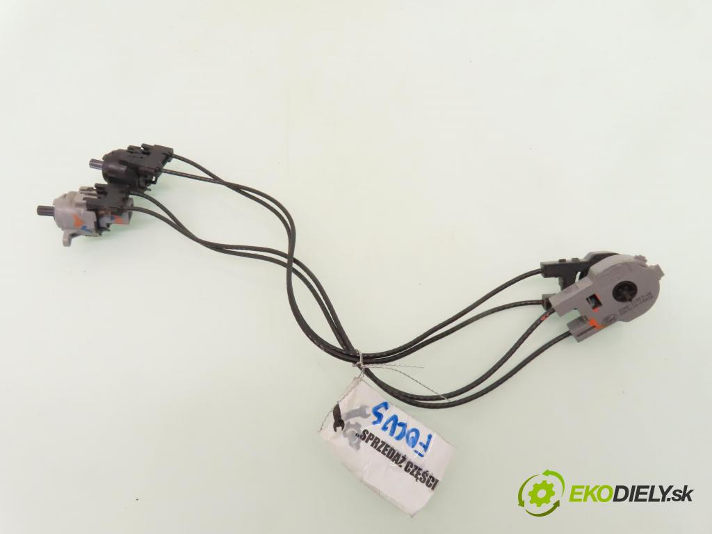 FORD FOCUS (DAW, DBW) HB 2000 74,00 1.6 16V 100 - FYDA 1596,00 lanko panel topení 98AB11503AE ; 98AB11504AH