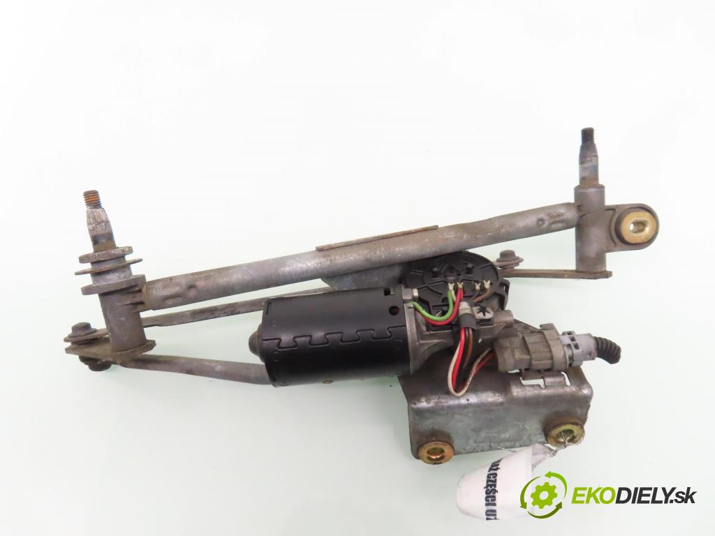 RENAULT SCENIC I (JA0/1_) MINIVAN 2001 79,00 1.6 - K4M 700 1598,00 MECHANISMUS/ motorek stěračů 0390241379 ; 8200106711 ; 3397020563