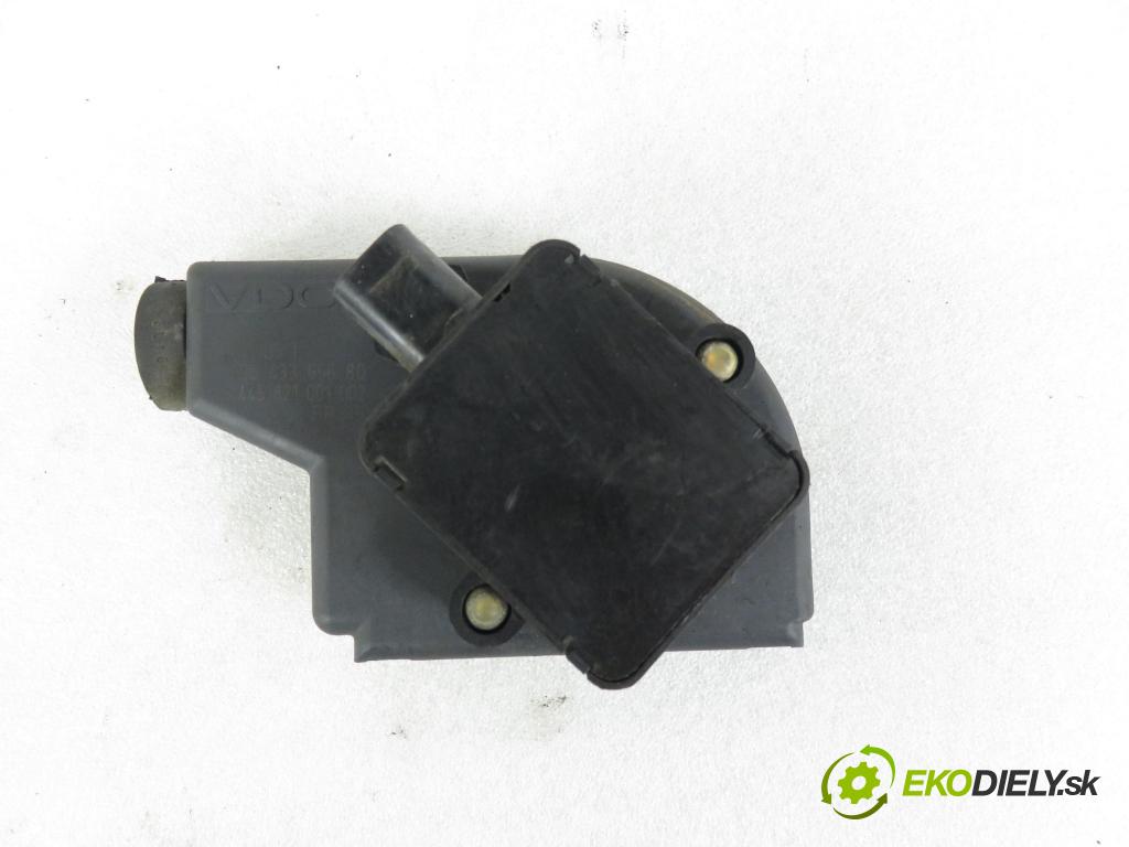 PEUGEOT 807 (EB_) MINIVAN 2002 94,00 2.2 16V HDi 128 - 4HW 2179,00 Potenciometer plynu 9643365680 (Potenciometer plynového pedálu)