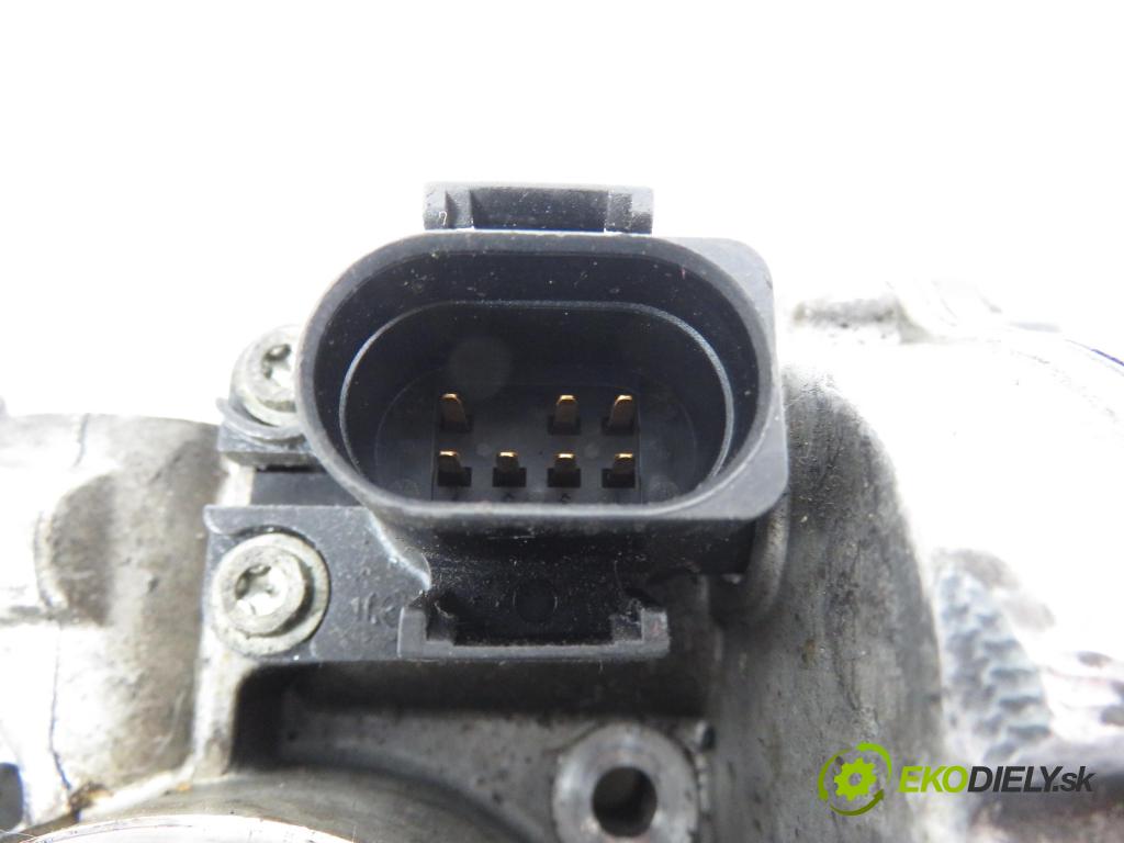 VW GOLF IV (1J1) HB 1998 92,00 1.8 20V 125 - AGN 1781,00 Škrtiaca klapka 06A133064M (Škrtiaca klapka)