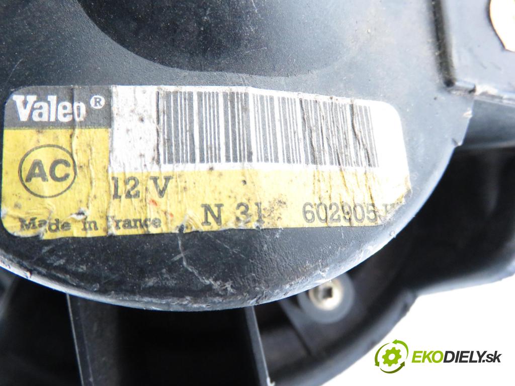 PEUGEOT PARTNER Skrzynia (5_, G_) FURGON 2001 51,00 1.9 D - WJY (DW8B) 1868,00 Ventilátor vetráku 848234Z