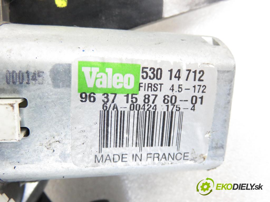 CITROEN C3 I (FC_) HB 2004 66,00 1.4 16V HDi - 8HY (DV4TED4) 1398,00 Motorček stierače zadné 53014712 ; 9637158780