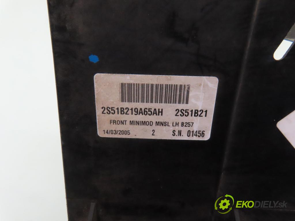 FORD FIESTA V (JH_, JD_) HB 2005 50,00 1.4 TDCi 8V 68 - F6JA 1399,00 zámok 2S51B219A65AH