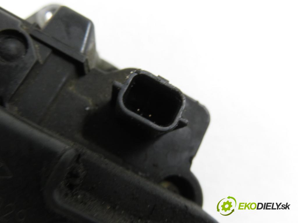 RENAULT SCENIC II (JM0/1_) MINIVAN 2003 60,00 1.5 dCi (JM0F) - K9K 722 1461,00 Alternátor 0124425029 ; 8200360480 (Alternátor)