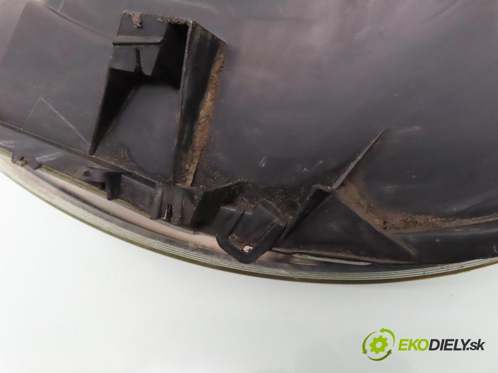 CITROEN C8 (EA_, EB_) MINIVAN 2004 79,00 2.0 HDi - RHM (DW10ATED4) 1997,00 Svetlo PP 89006368 ; 1494315080
