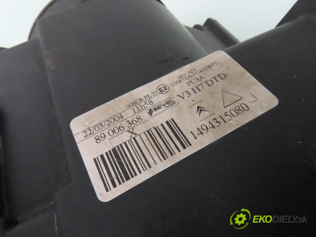 CITROEN C8 (EA_, EB_) MINIVAN 2004 79,00 2.0 HDi - RHM (DW10ATED4) 1997,00 Svetlo PP 89006368 ; 1494315080