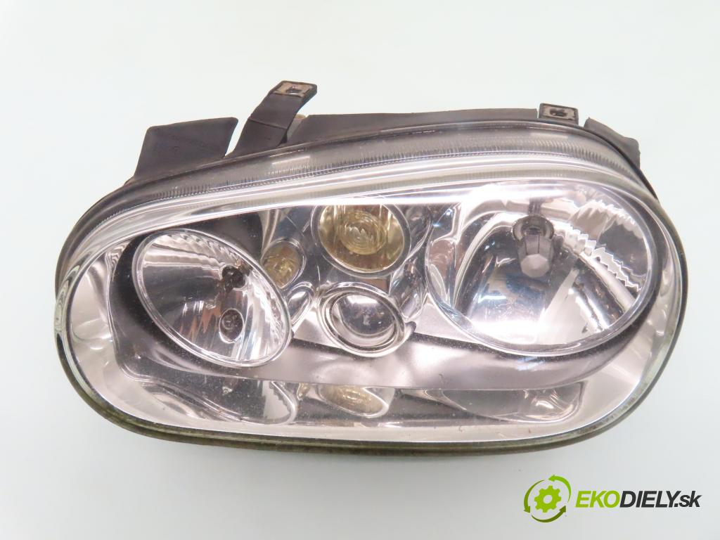 VW GOLF IV (1J1) HB 1997 55,00 1.4 16V - AHW 1390,00 Svetlo LP 1J1941015B ; 67742010