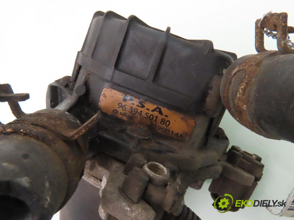 CITROEN C5 I (DC_) HB 2001 85,00 1.8 16V (DC6FZB, DC6FZE) - 6FZ (EW7J4) 1749,00 pumpa vzduchu 9639450180