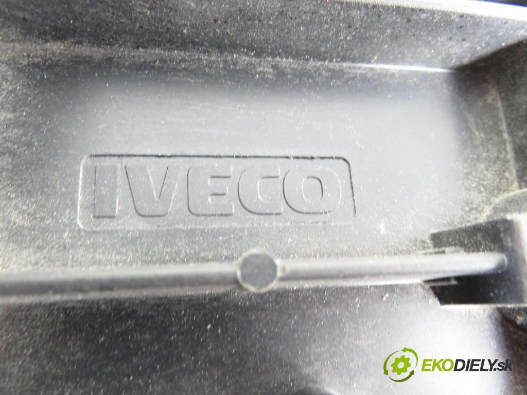 IVECO DAILY III skrzynia FURGON 2005 100,00 35 C 14, 35 S 14 - F1AE0481M 2287,00 Svetlo ľavé zadné 8682022900913