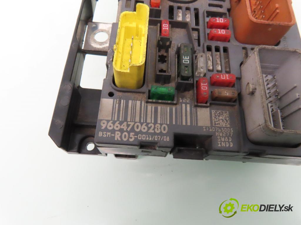 PEUGEOT PARTNER Skrzynia FURGON 2008 66,00 1.6 HDi 8V 90 1560,00 MODUL BSM 9664706280