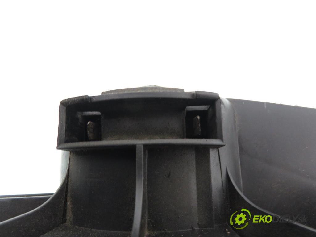 PEUGEOT 206 liftback (2A/C) HB 2003 44,00 1.1 60 - HFZ 1124,00 Ventilátor vetráku 5576701