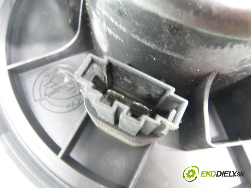 ALFA ROMEO 159 Sportwagon (939_) KOMBI 2007 100,00 1.9 JTDM 16V - 937 A8.000 1910,00 ventilátor větráku 52407597 ; 7736001111 ; 1736007802