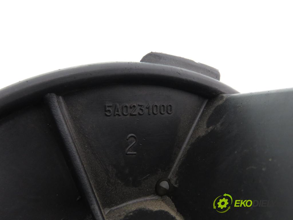 FIAT PANDA (169_) HB 2011 51,00 1.2 - 169 A4.000 1242,00 Ventilátor vetráku 5A0231000