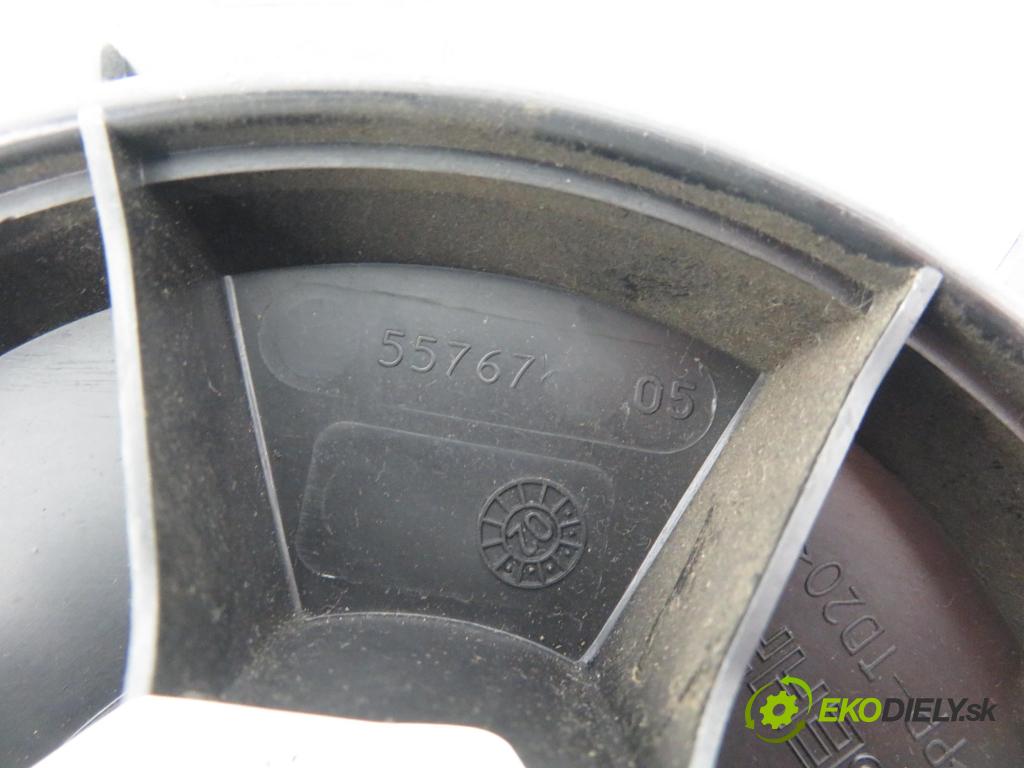 PEUGEOT 206 liftback (2A/C) HB 1998 44,00 1.1 60 - HFZ 1124,00 Ventilátor vetráku 5576705