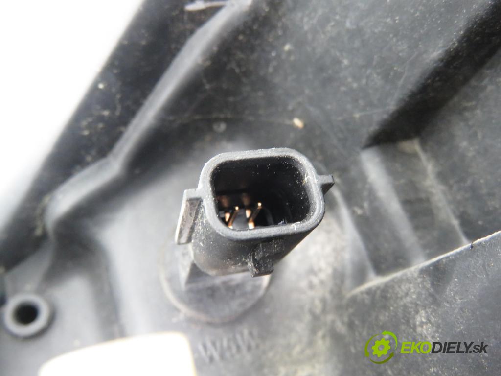 RENAULT SCENIC II (JM0/1_) MINIVAN 2004 88,00 1.9 DCI - F9Q 812 1870,00 světlo PP 03502530
