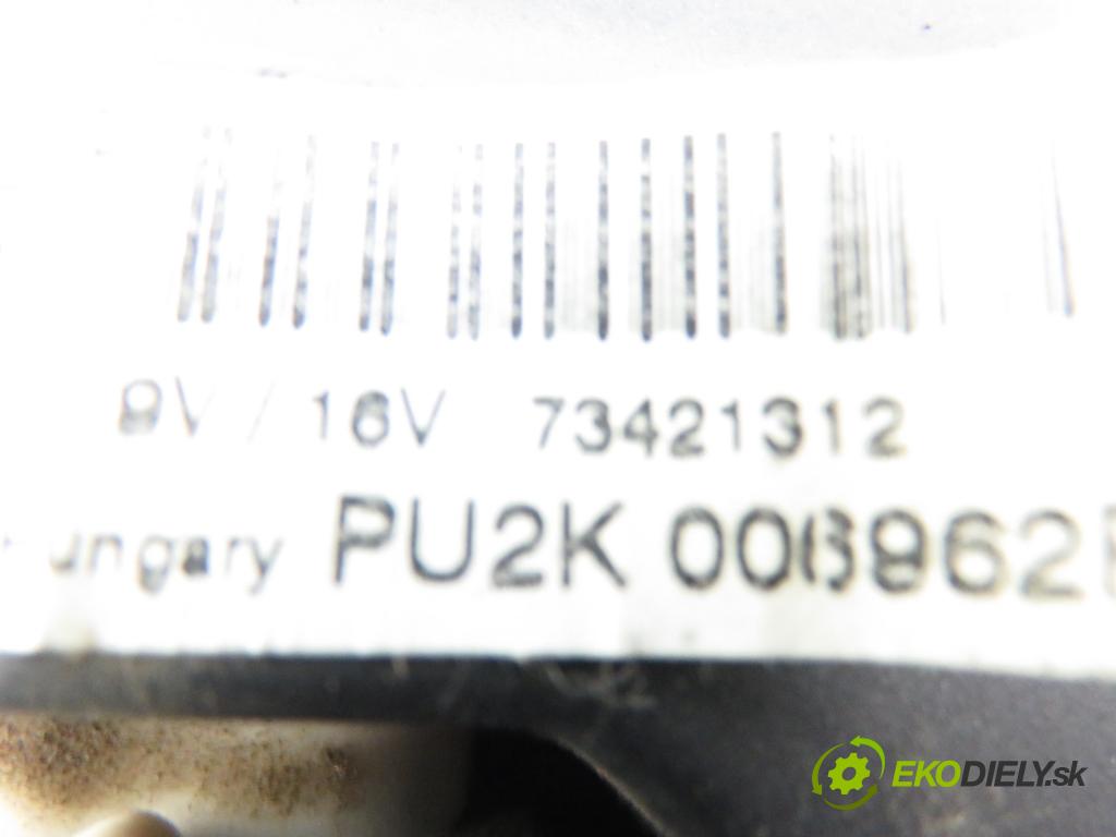 OPEL SIGNUM HB 2004 155,00 3.2 V6 - Z 32 SE 3175,00 ventilátor větráku 985852T ; 73421312
