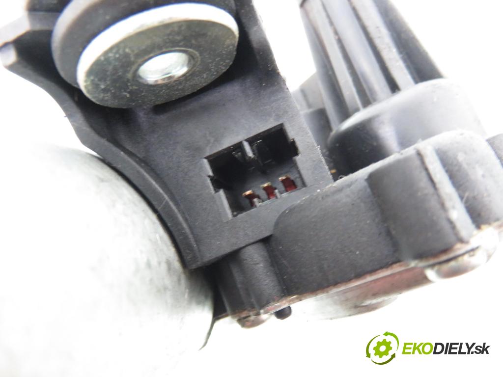 ALFA ROMEO 159 Sportwagon (939_) KOMBI 2007 100,00 1.9 JTDM 16V - 937 A8.000 1910,00 motorek stěrače ZADNÍ: MS2596007062 ; TGL350