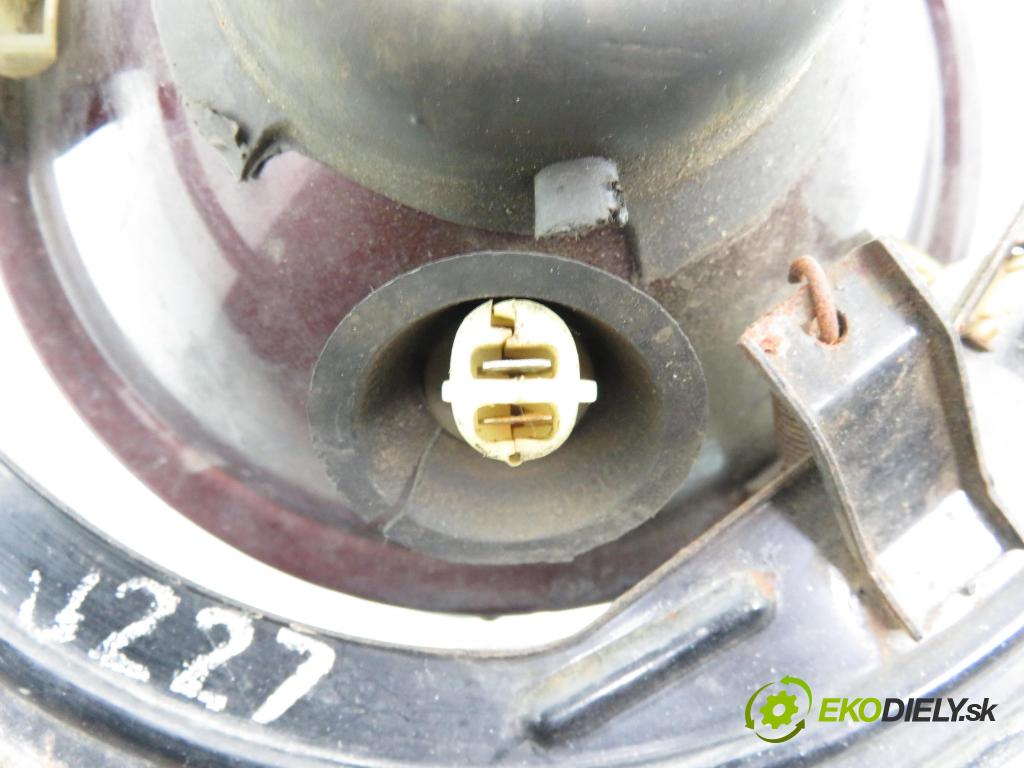 ZASTAVA 101 (1100) HB 1980 0,00 1.1 - 128 A.000 1116,00 Svetlo LP