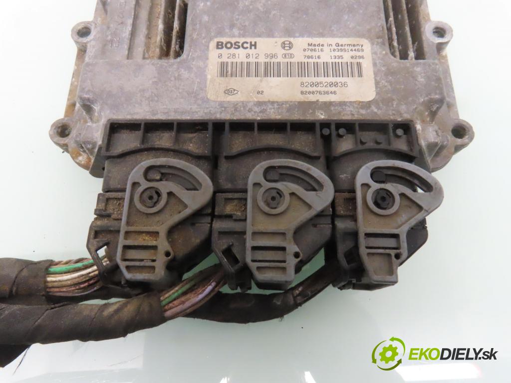 RENAULT ESPACE IV (JK0/1_) MINIVAN 2007 96,00 2.0 dCi 131 - M9R 740 1995,00 Riadiaca jednotka Motor 0281012996 ; 8200520036