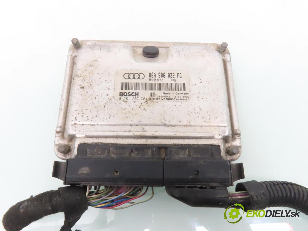 AUDI A3 (8L1) HB 2001 110,00 1.8 T - AGU 1781,00 Riadiaca jednotka Motor 06A906032FC ; 0261207204